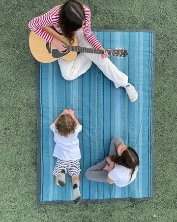 Little Unicorn Outdoor Blanket / Shoreline Stripe