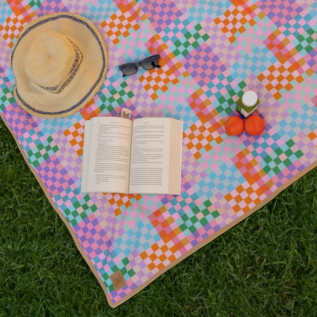 NEW Compact Carry Picnic Blankets